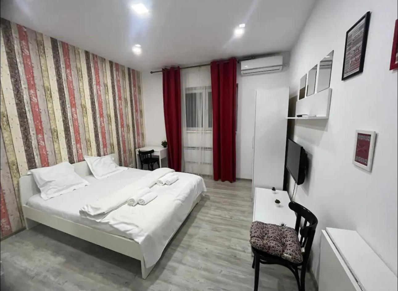 Amazing Location In The City Center Bucureşti Eksteriør bilde