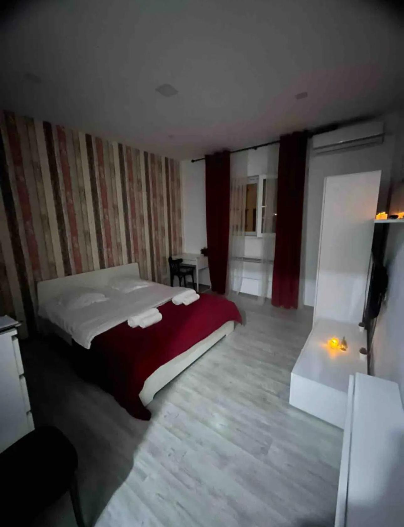 Amazing Location In The City Center Bucureşti Eksteriør bilde